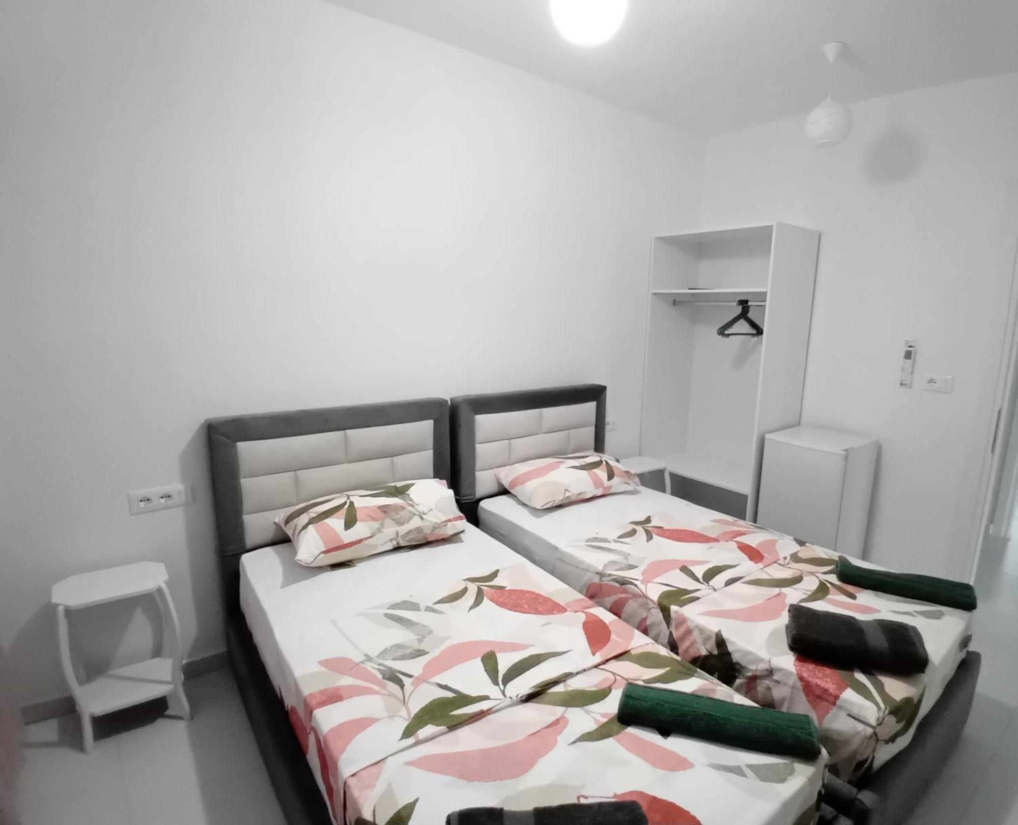 Ida Apartments Саранда Екстер'єр фото